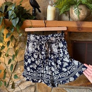 Women's Floral Print "flowy" Shorts